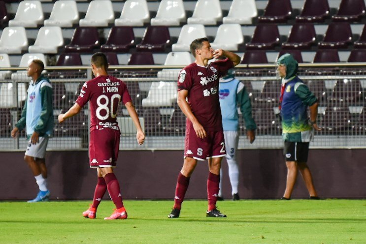 Saprissa caso covid-19